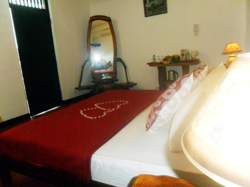 Mahaweli Regent Hotel image