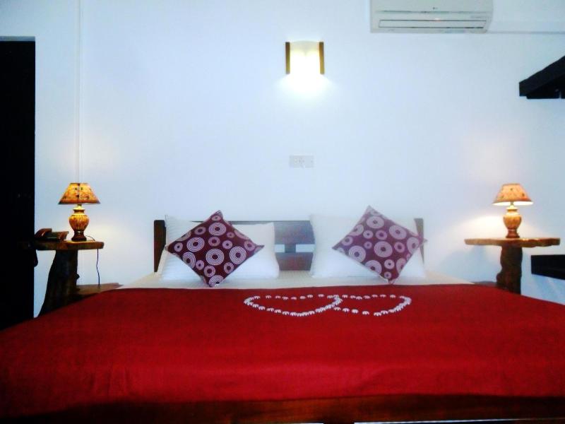 Mahaweli Regent Hotel image