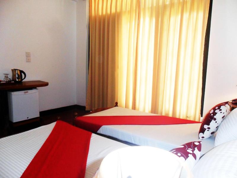 Mahaweli Regent Hotel image