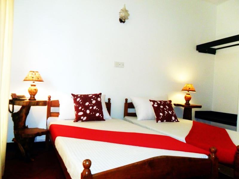 Mahaweli Regent Hotel image