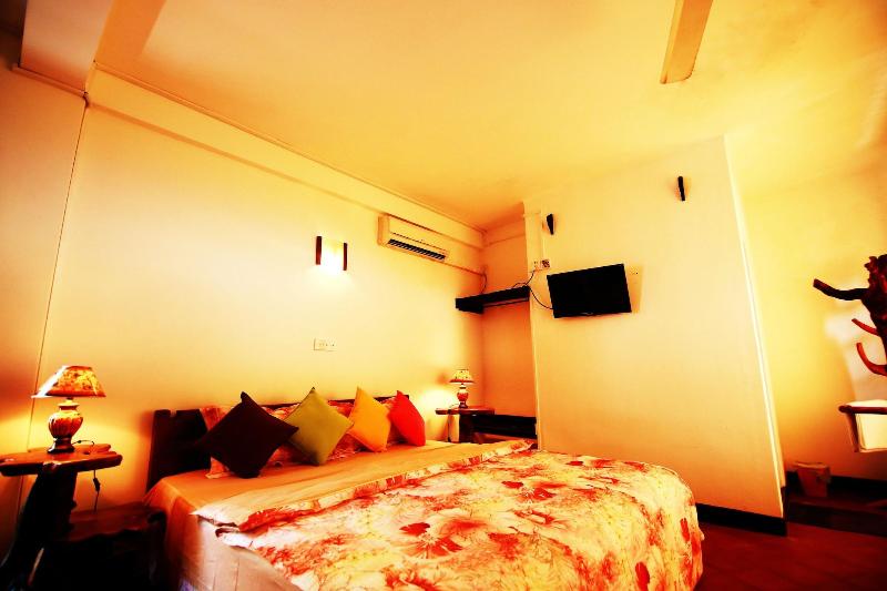 Mahaweli Regent Hotel image