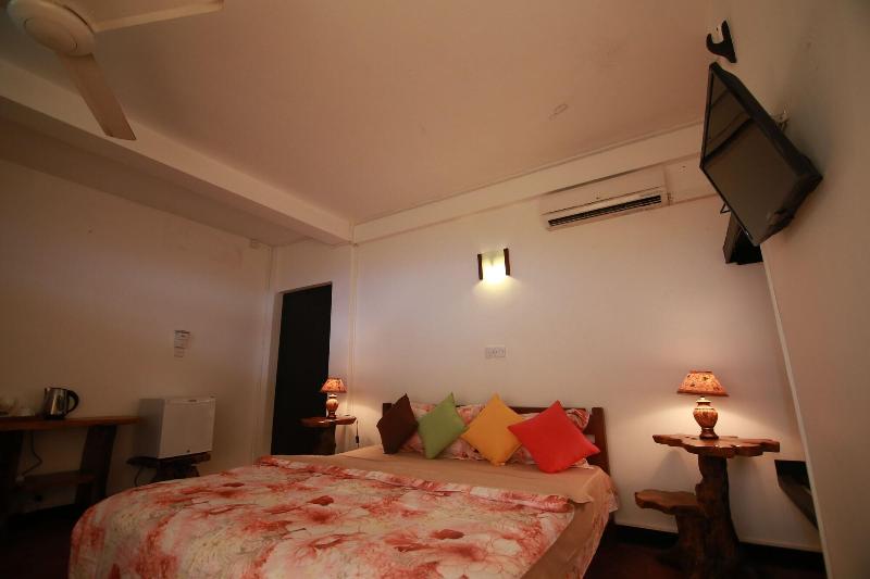 Mahaweli Regent Hotel image