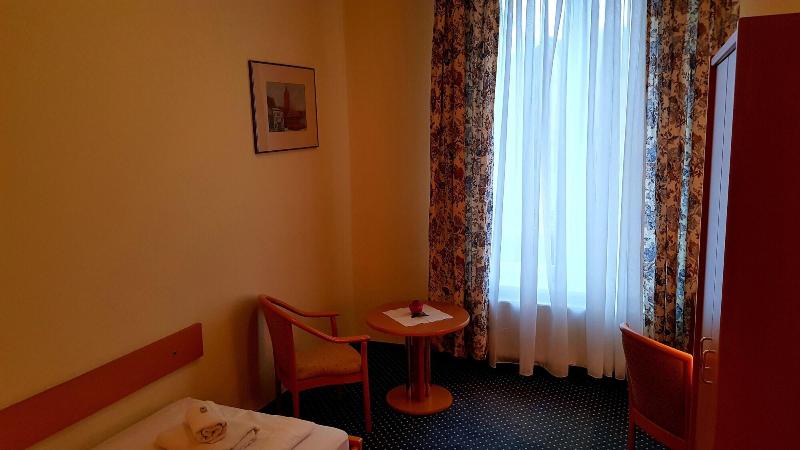 Hotel Altberesinchen image