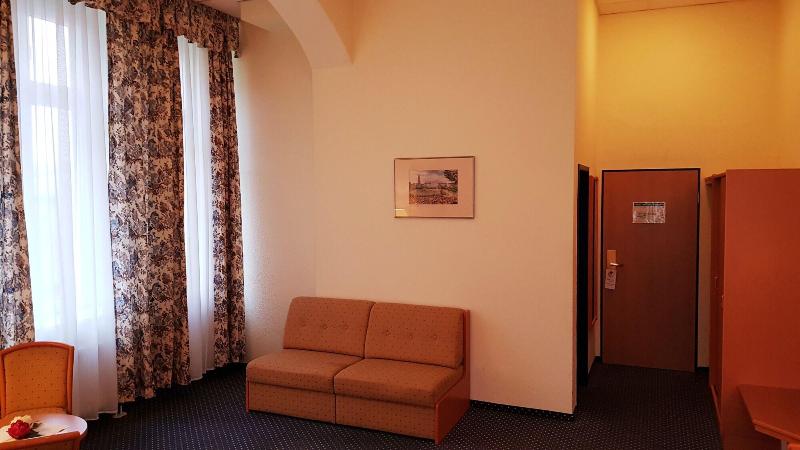 Hotel Altberesinchen image