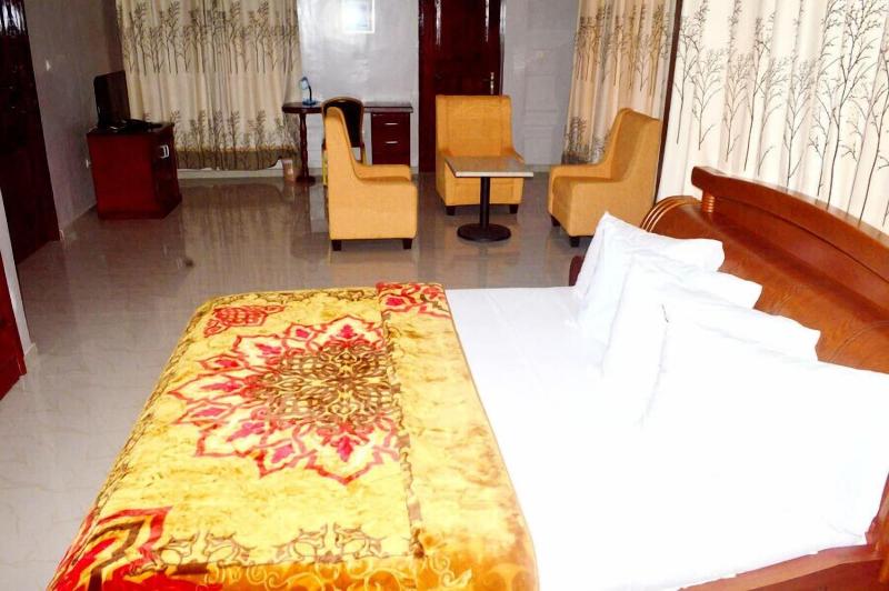 Golden Key Hotel image