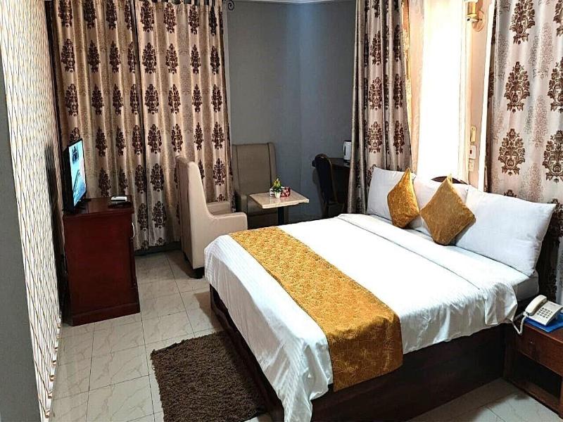 Golden Key Hotel image