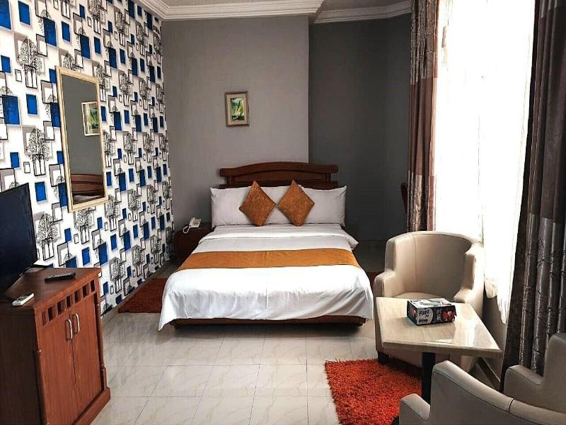 Golden Key Hotel image
