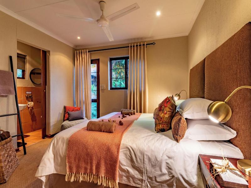 Ulwazi Rock Lodge image