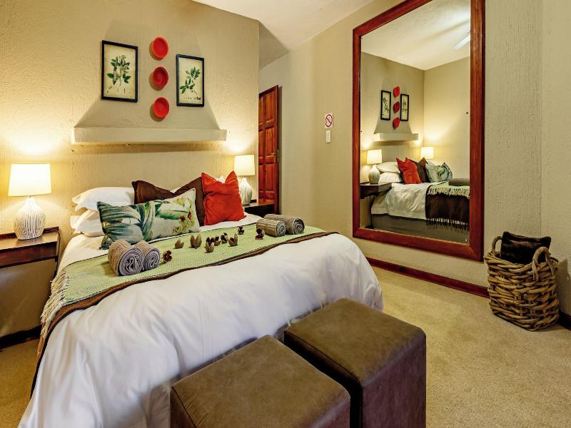 Ulwazi Rock Lodge image