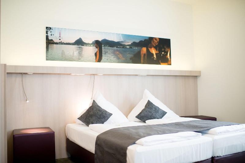Hotel Cloppenburg image