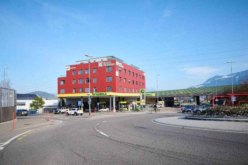 Hotel Am Kreisel image