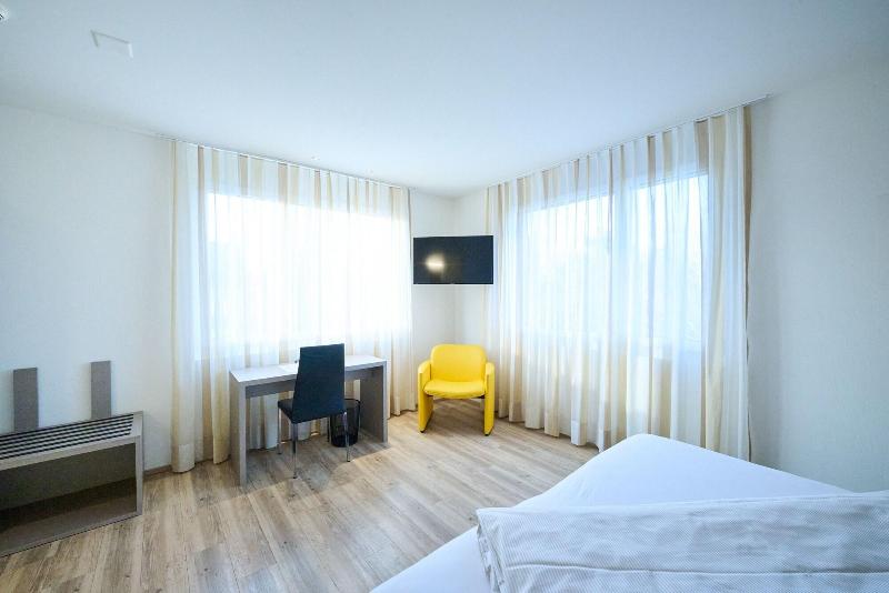 Hotel Am Kreisel image
