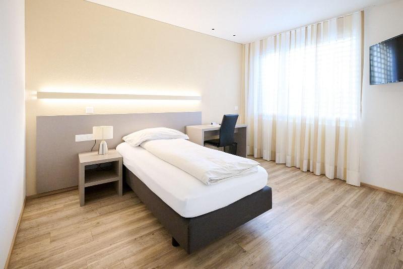 Hotel Am Kreisel image