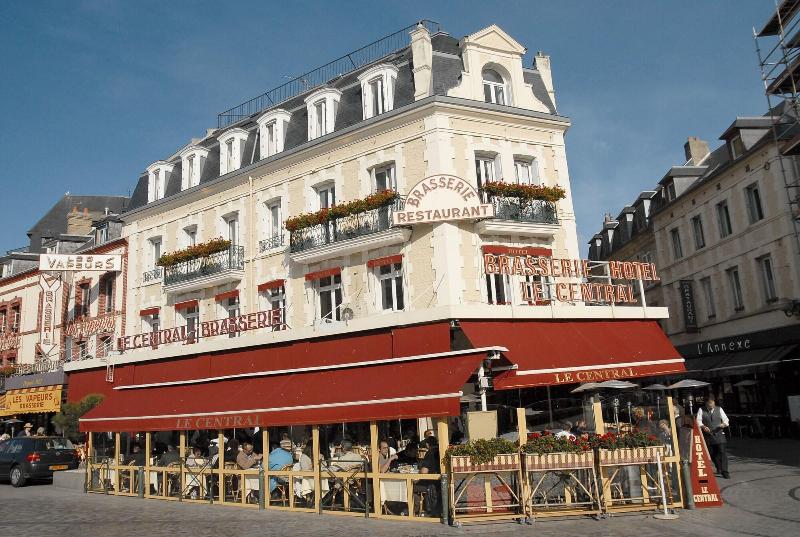 Hotel Le Central image