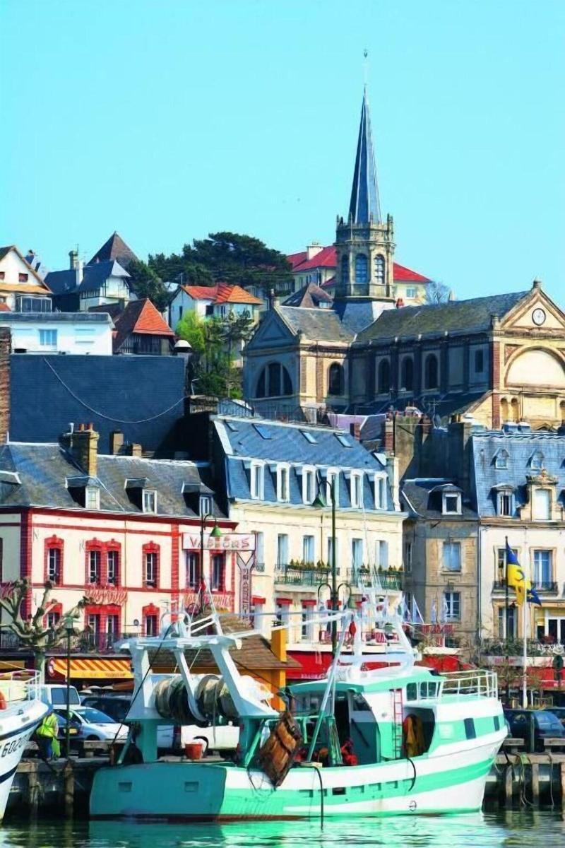 Hotel Le Central image
