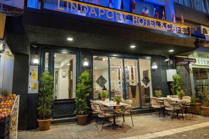 Linda Port Hotel image