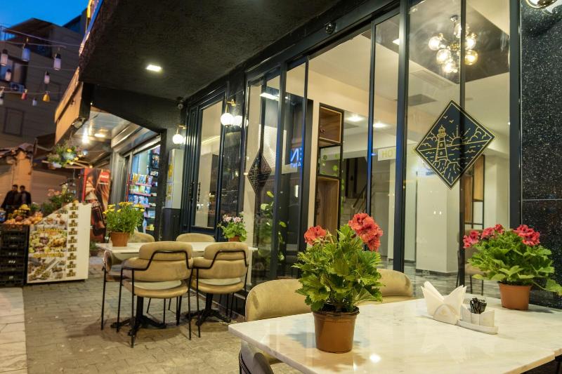 Linda Port Hotel image