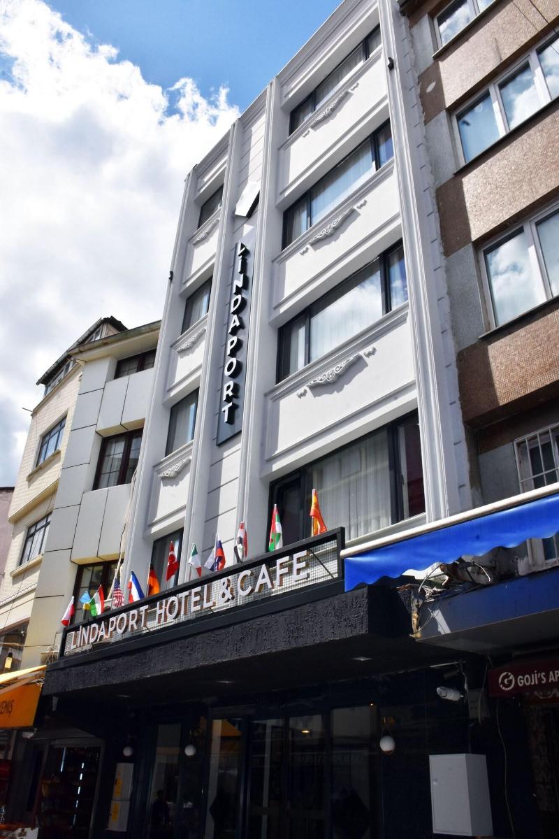 Linda Port Hotel image