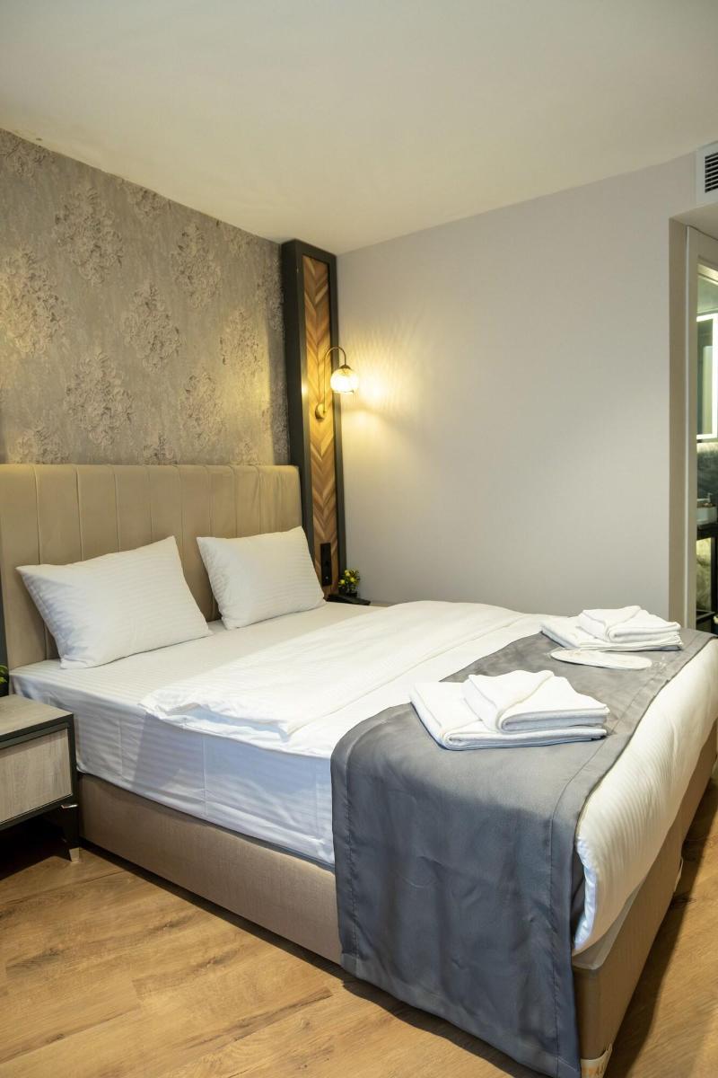 Linda Port Hotel image