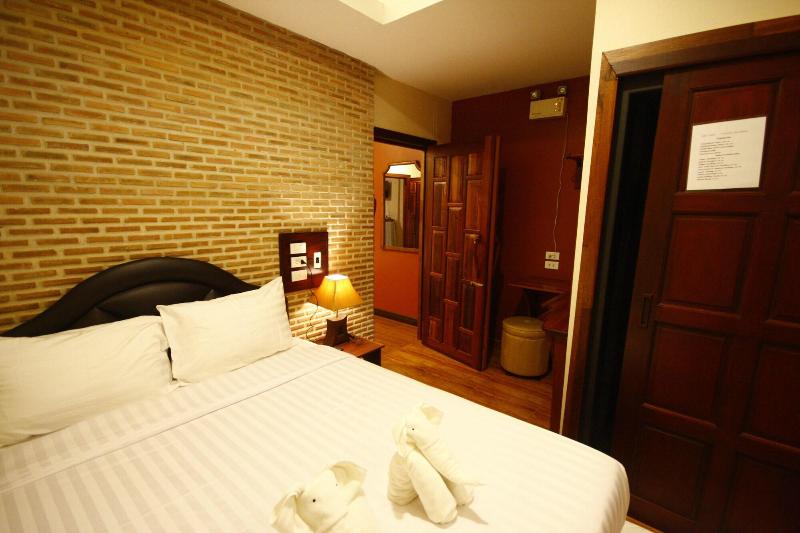 Rommai At Home image