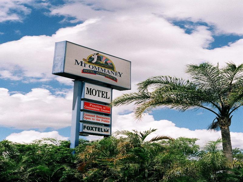 Mt Ommaney Hotel Apartments image