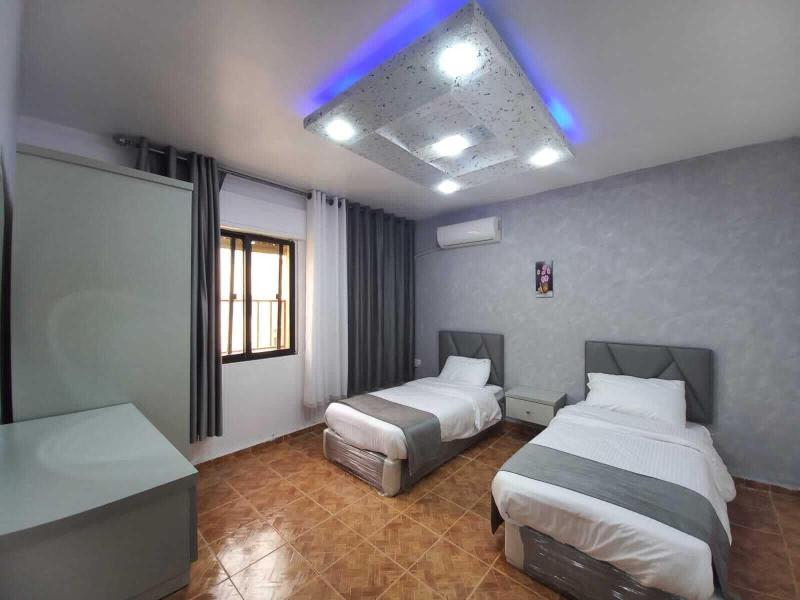 Al Nujoom Hotel Suites image