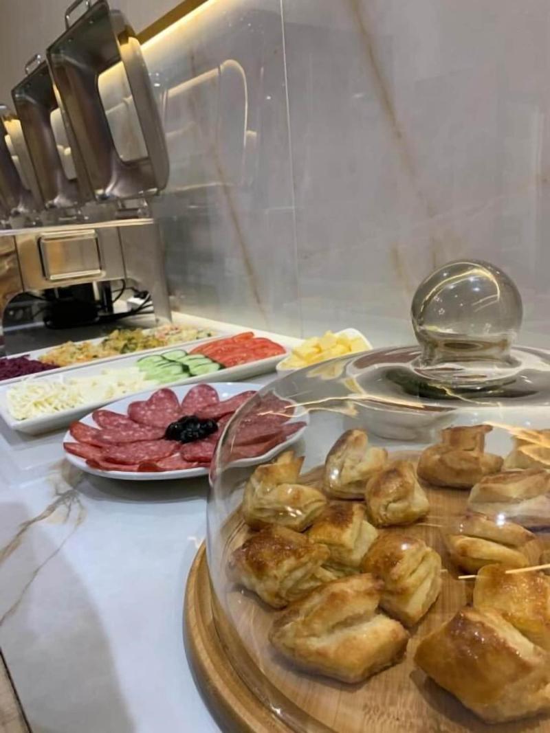 Aleppo Hotel image