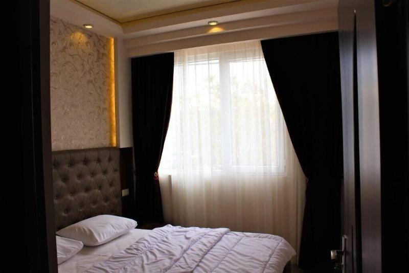 Aleppo Hotel image