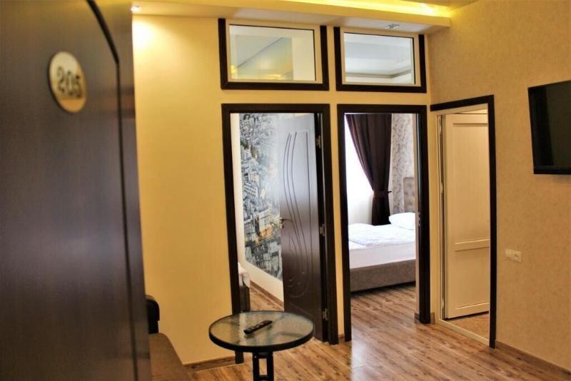 Aleppo Hotel image