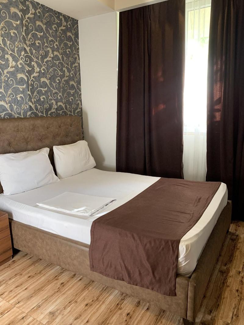 Aleppo Hotel image