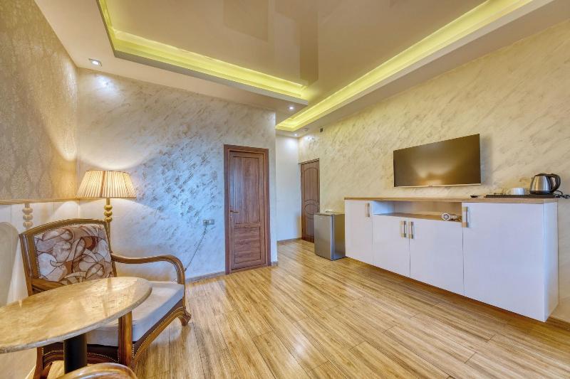 Aleppo Hotel image