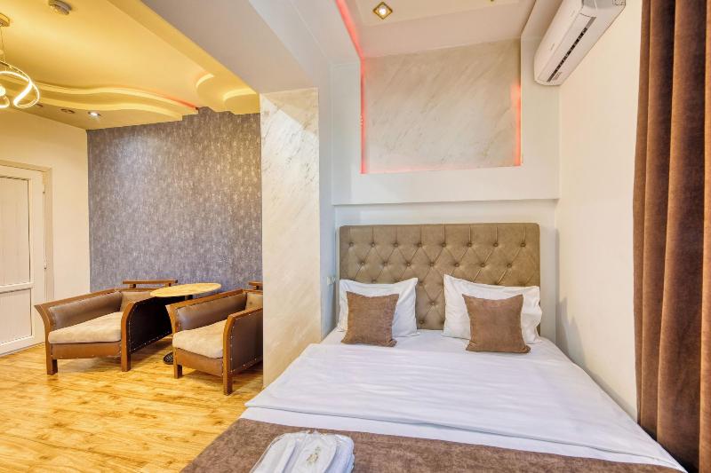 Aleppo Hotel image