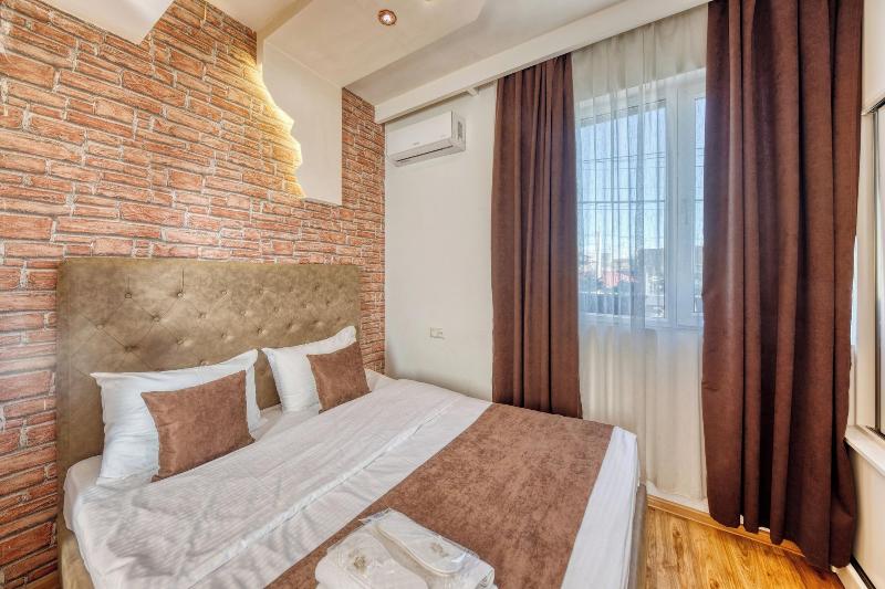 Aleppo Hotel image