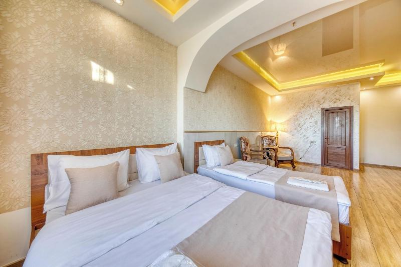 Aleppo Hotel image