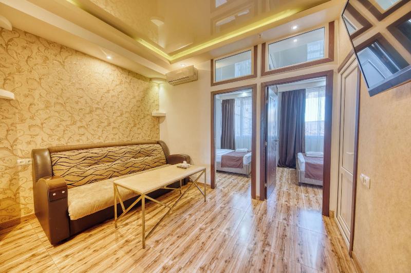 Aleppo Hotel image