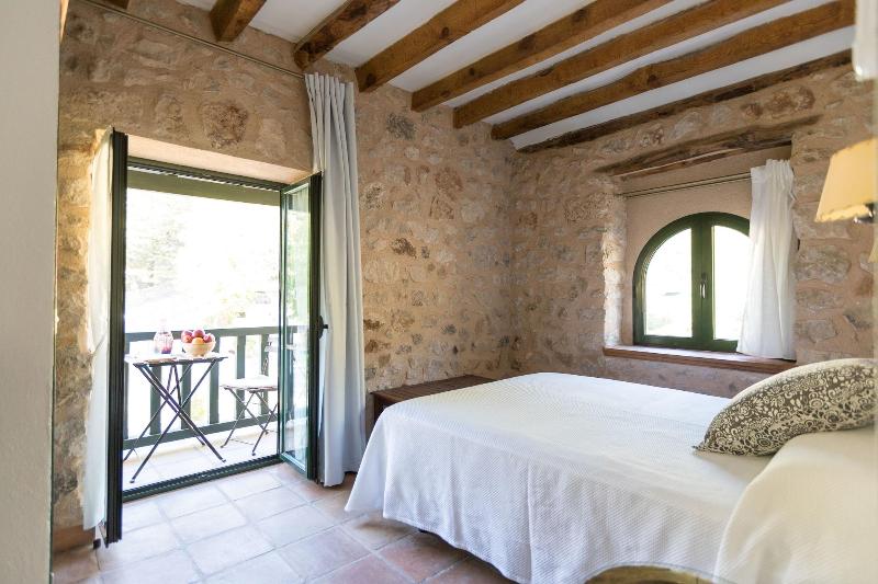 Calerilla Hotel image