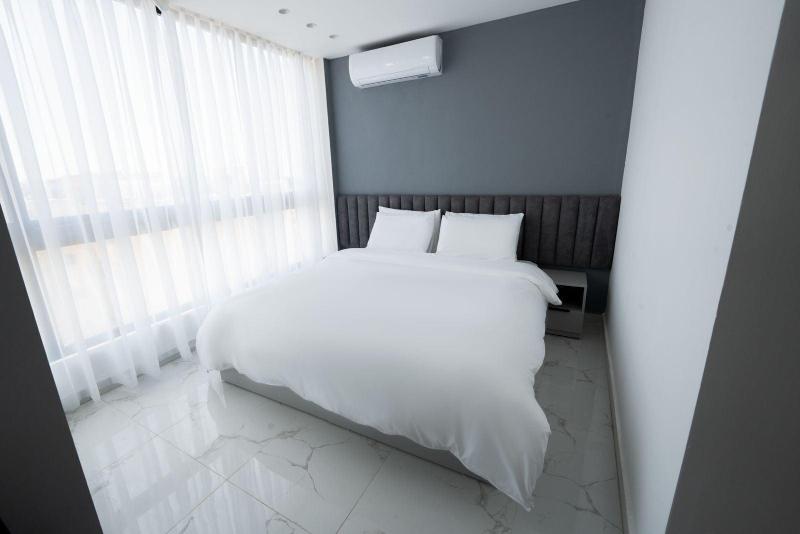 Al Kawther Hotel Apartments image