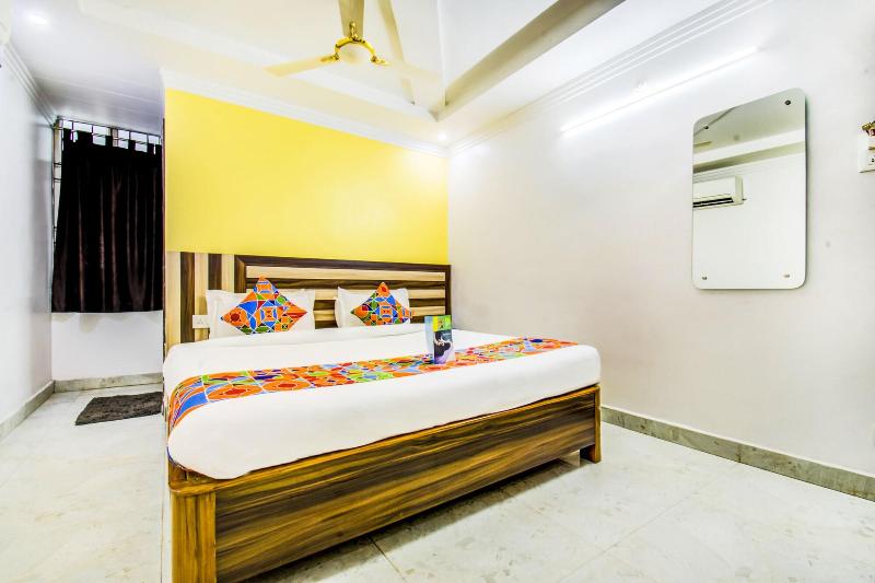 Fabhotel Grand Sheela — general view
