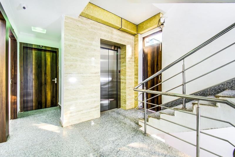 Fabhotel Grand Sheela — view