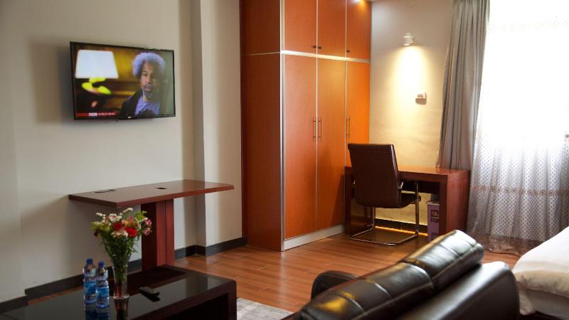 Yinm Furnished Apartment image