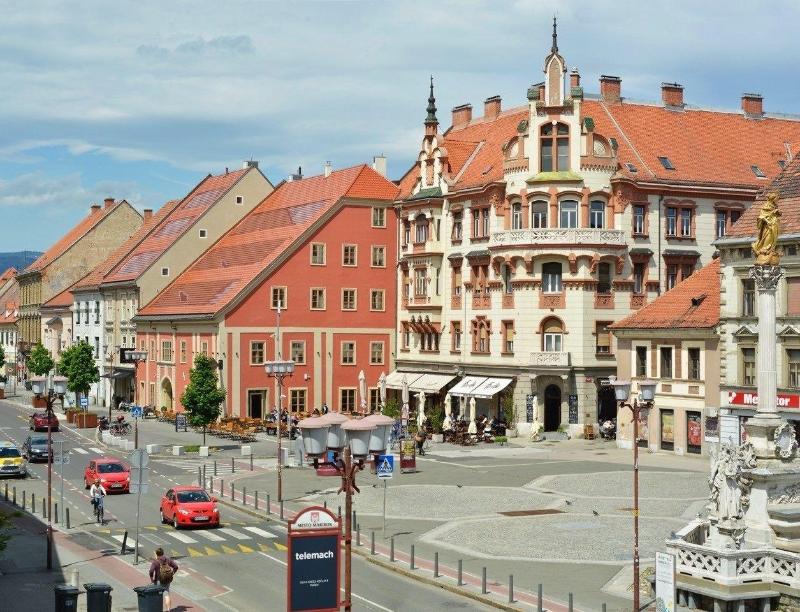 Hotel Maribor City Apartments image