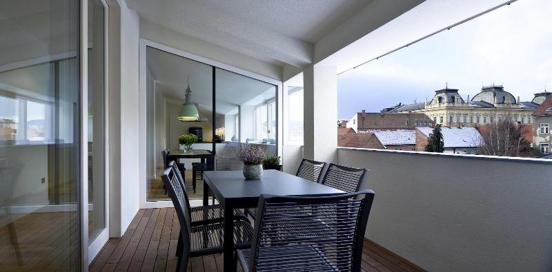 Hotel Maribor City Apartments image