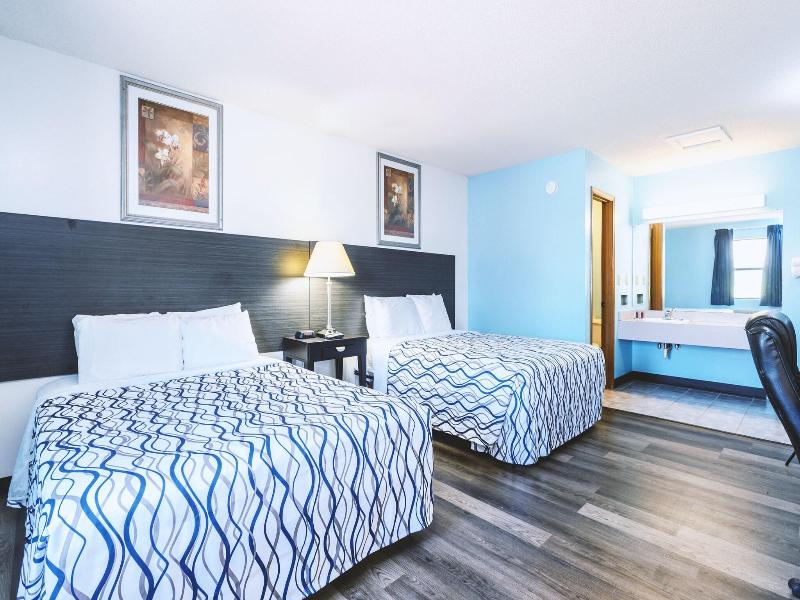 Sky Palace Inn Suites Wellington