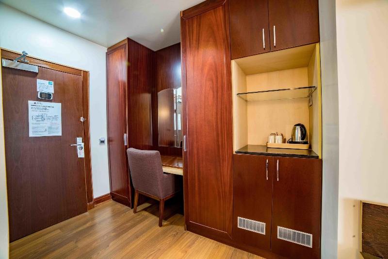 Alphaplus Apartments image