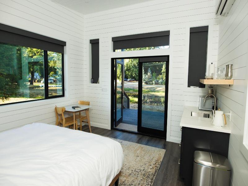 Mandala Springs Wellness Retreat Center image