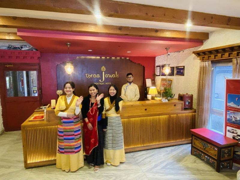 Three Jewels Boutique Hotel image