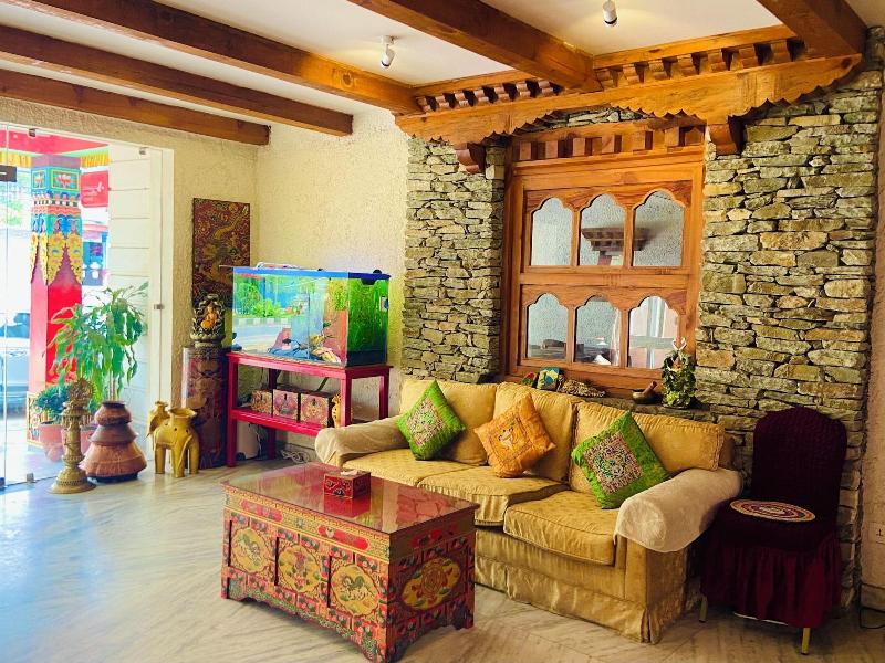 Three Jewels Boutique Hotel image