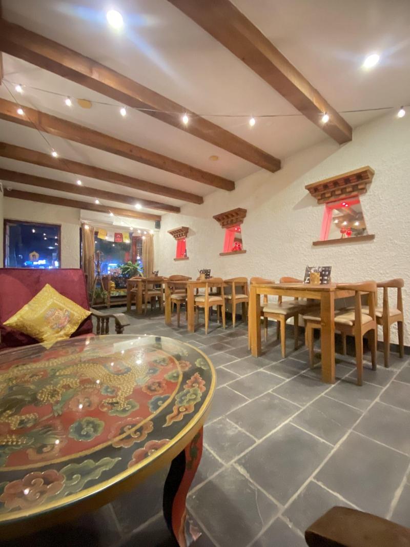 Three Jewels Boutique Hotel image