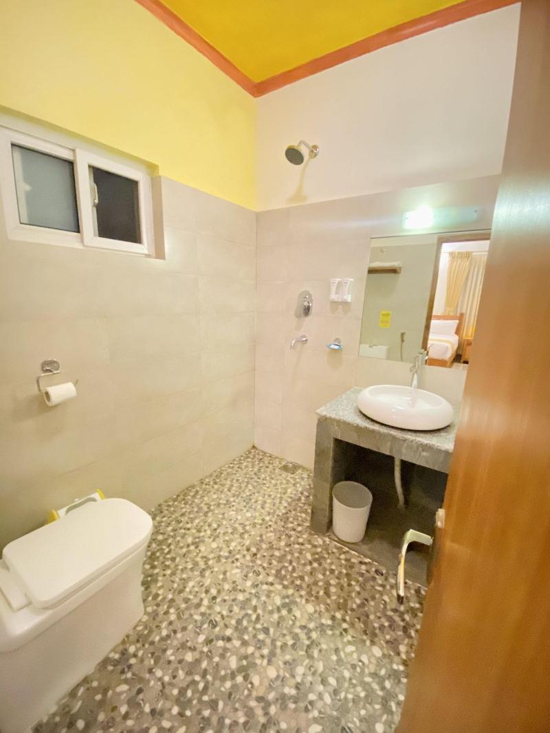 Three Jewels Boutique Hotel image