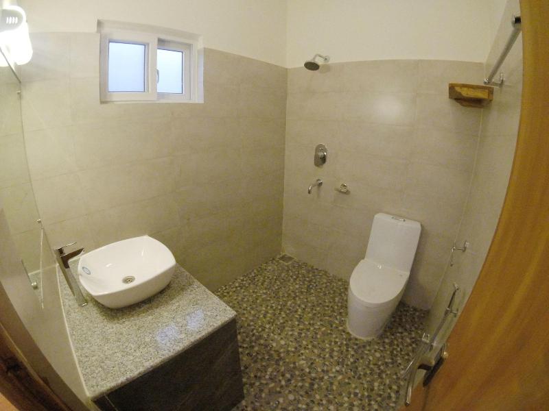 Three Jewels Boutique Hotel image